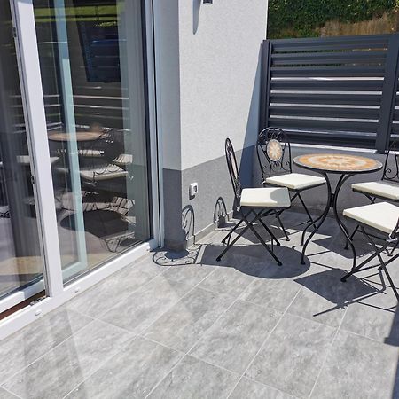 Naia Apartments Νόβο Μέστο Εξωτερικό φωτογραφία